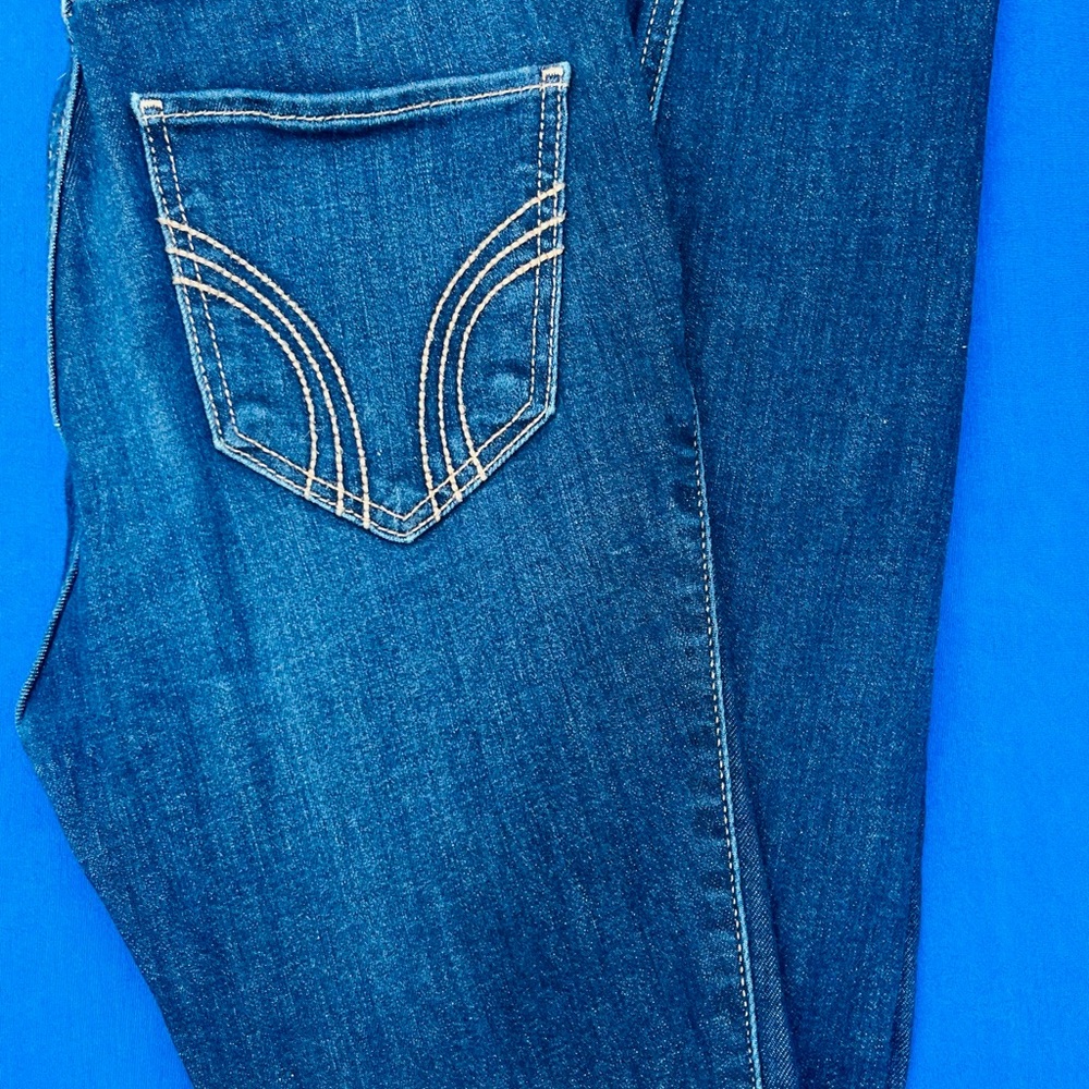 Hollister Women's Straight Leg Jeans - Deep Blue